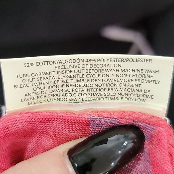 🖤5/$20🖤 NEW..BOBBIE BROOKS.. heart, flag, tank.. - Picture 9 of 9